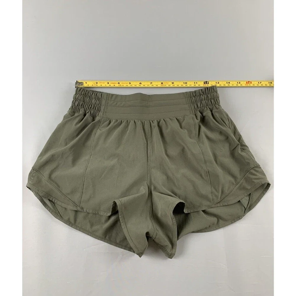 Lululemon Hotty Hot High-Rise Lined Short 2.5” inseam Size 6
